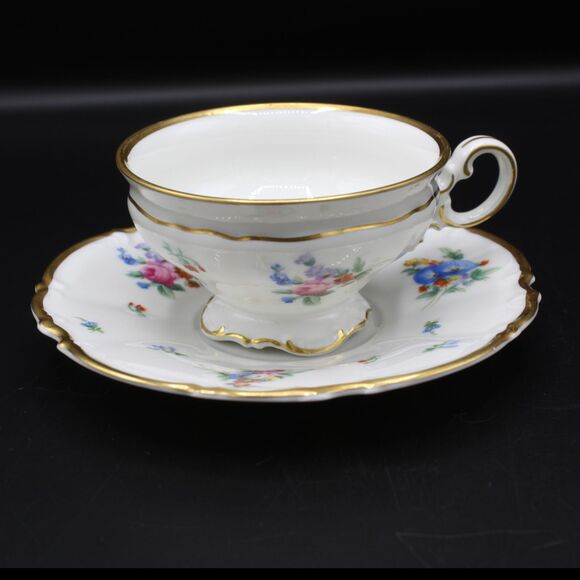 Vintage Hutschenreuther LHS Gelb Teacup Saucer Set German Floral & Gold Design - Picture 5 of 7